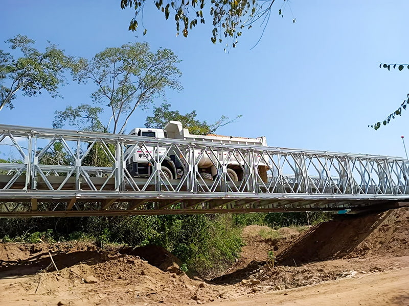 CB 200 Bailey Bridge جسر بيلي المقوى بطبقة واحدة بصف مزدوج بطول 27 مترًا