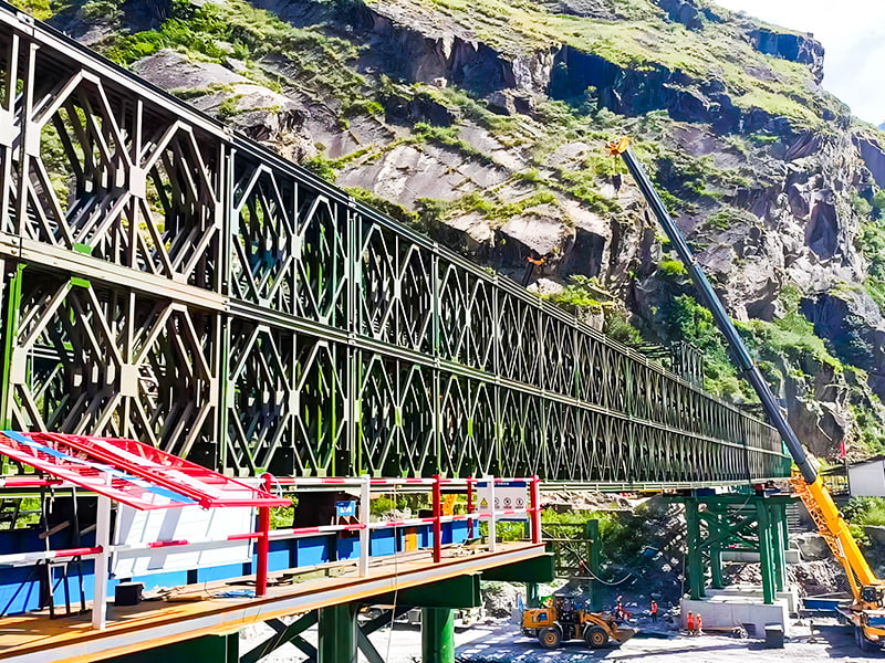 CB 200 Bailey Bridge جسر بيلي المقوى بأربعة صفوف وطبقة مزدوجة